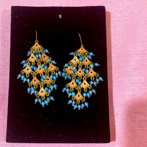 - New Womens High End Earrings (pierced)